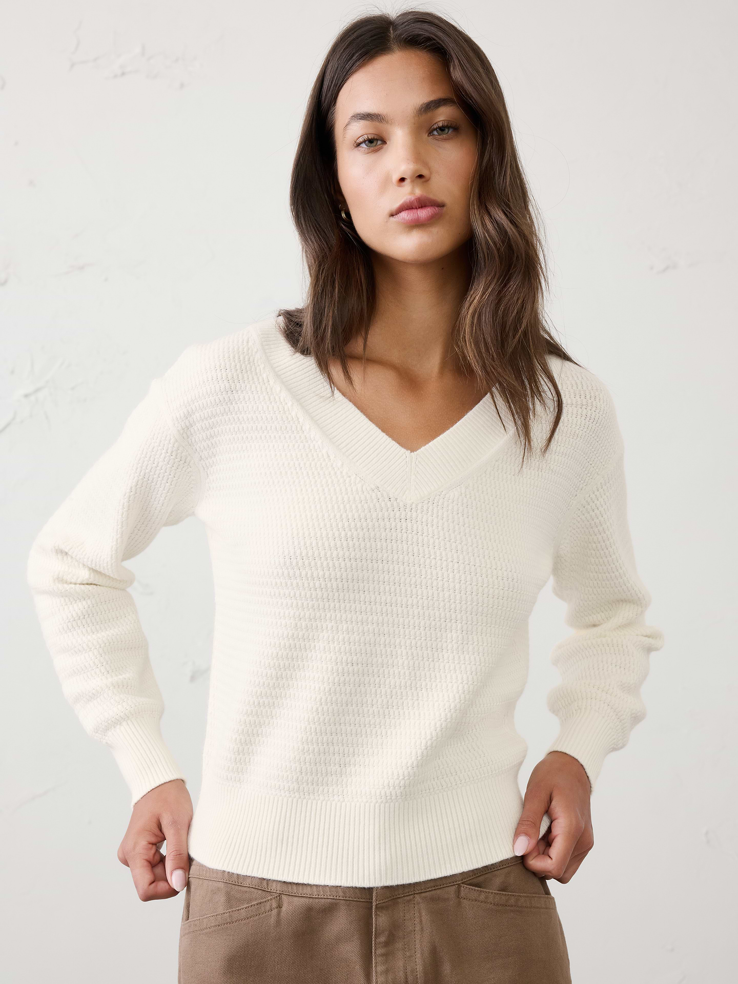 Image number 3 showing, Texture V-Neck Sweater