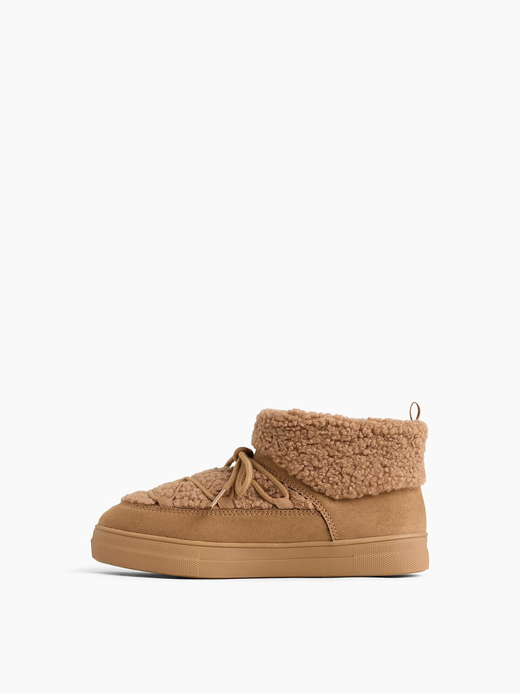 Image 4 of 5, Kids Sherpa & Vegan Suede Snow Boots