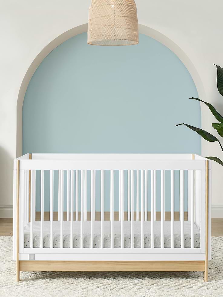 Image 2 of 8, babyGap Tate Convertible Crib