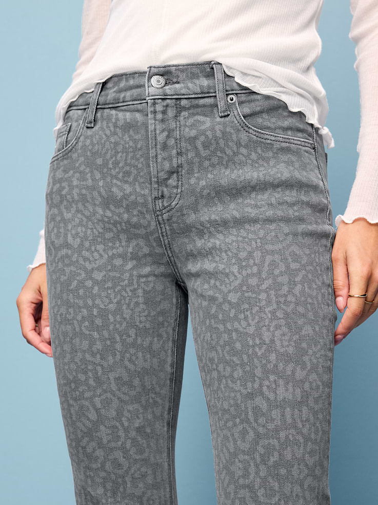 Image 4 of 10, High-Waisted Flare Jeans