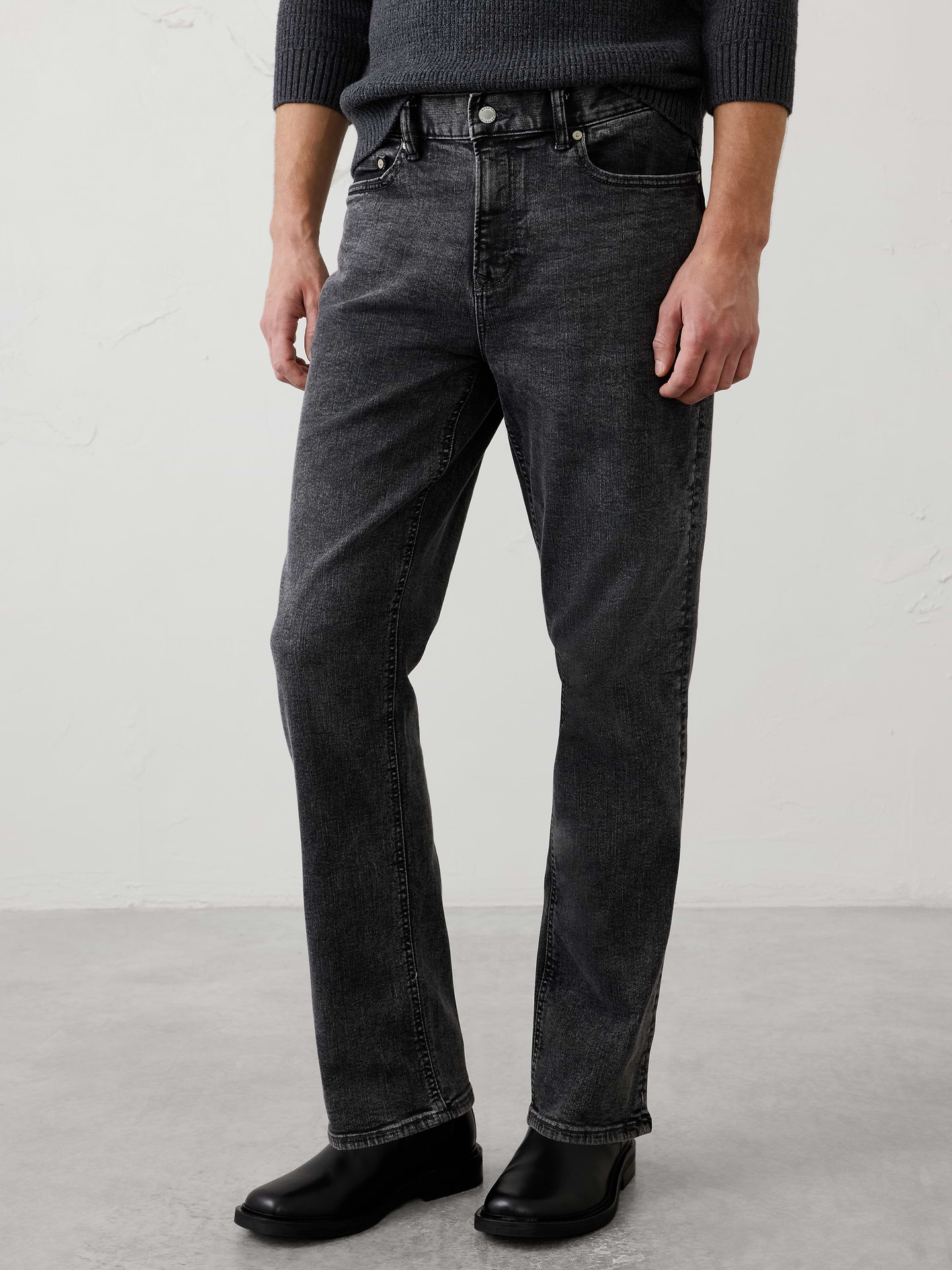 Image 6 of 7, Straight Travel Jean