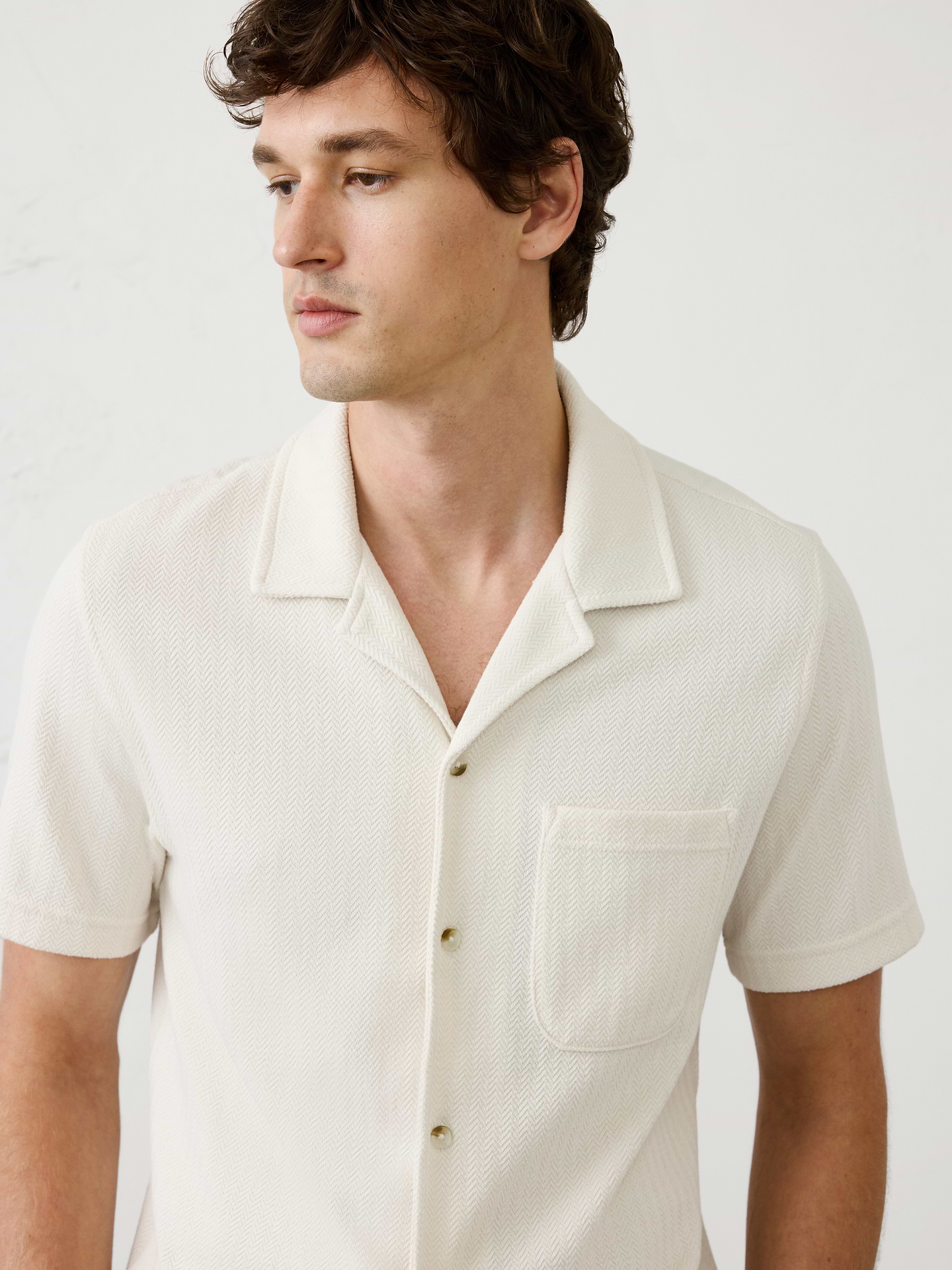 Image 3 of 4, Standard-Fit Knit Herringbone Shirt