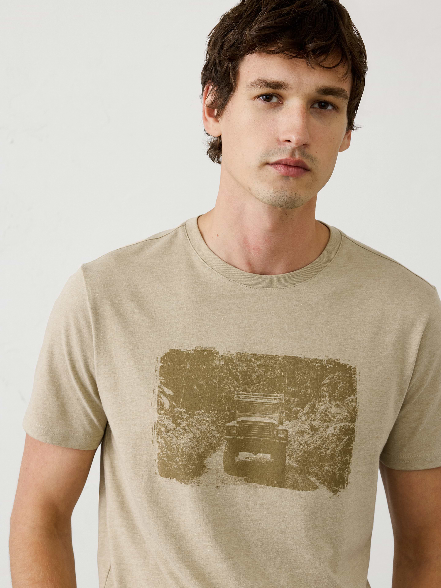 Image 3 of 8, Graphic T-Shirt