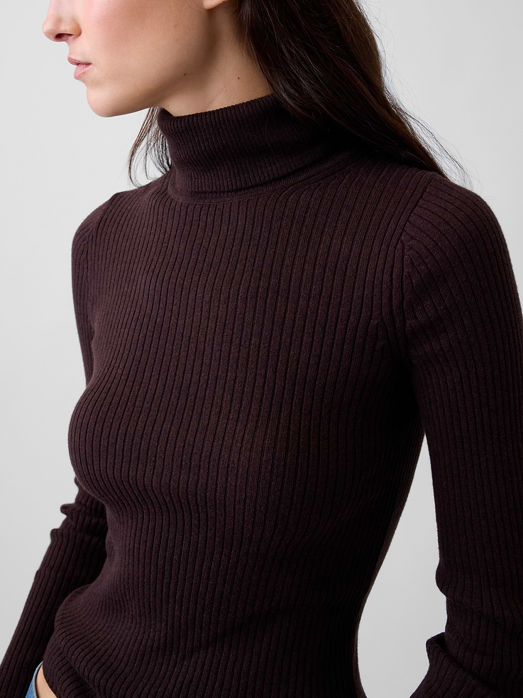 Image 4 of 5, Lightweight CashSoft Rib Turtleneck Sweater