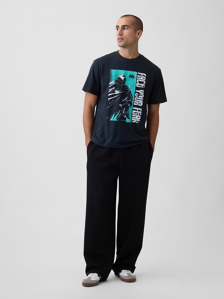 Image 3 of 5, Everyday Soft DC™ Batman Relaxed Graphic T-Shirt