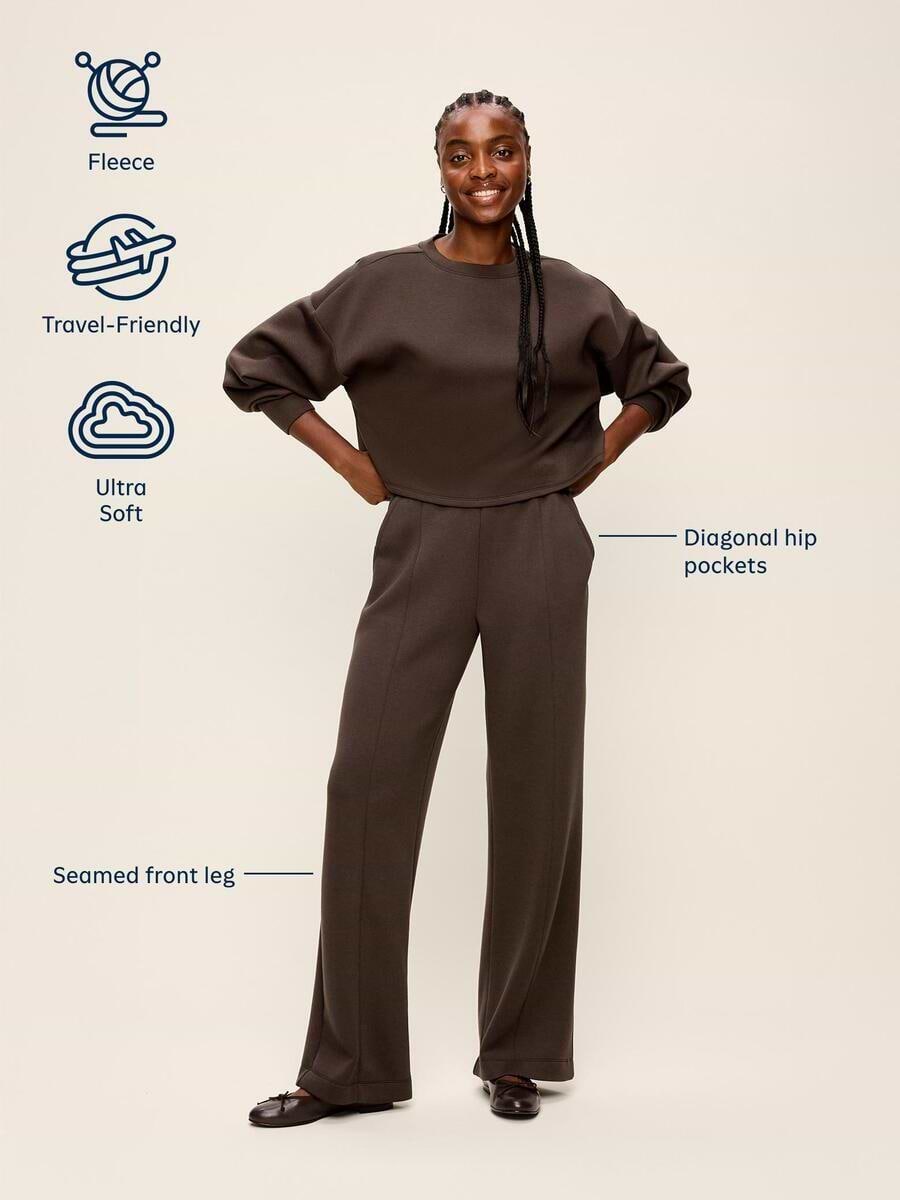 High-Waisted Bounce Fleece Wide-Leg Sweatpants | Old Navy