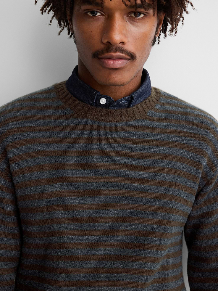 Image 9 of 10, Gap × A.P.C. Cashmere Sweater, Cardmember Early Access