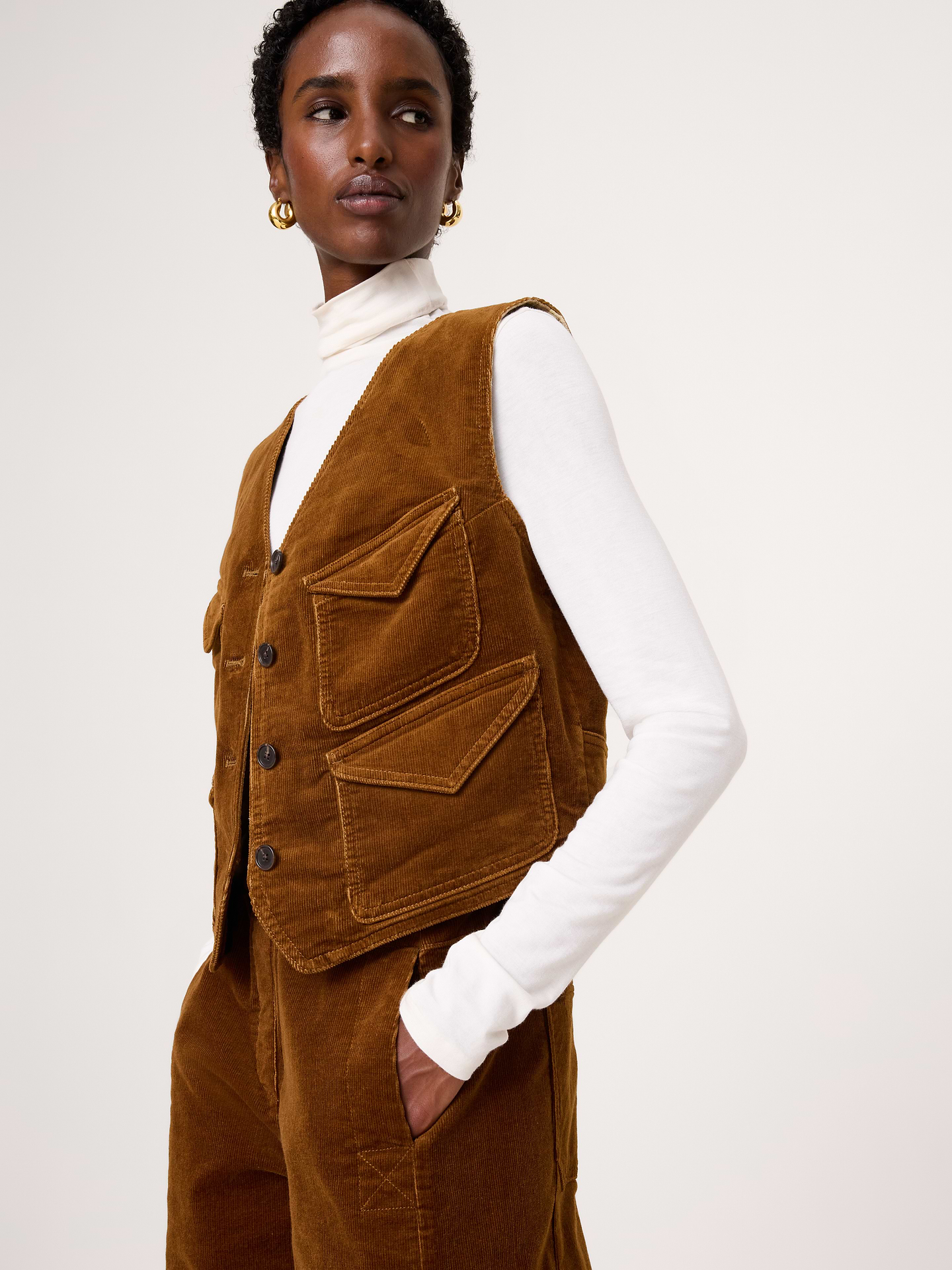 Image 5 de 8, Gilet à poche en velours côtelé