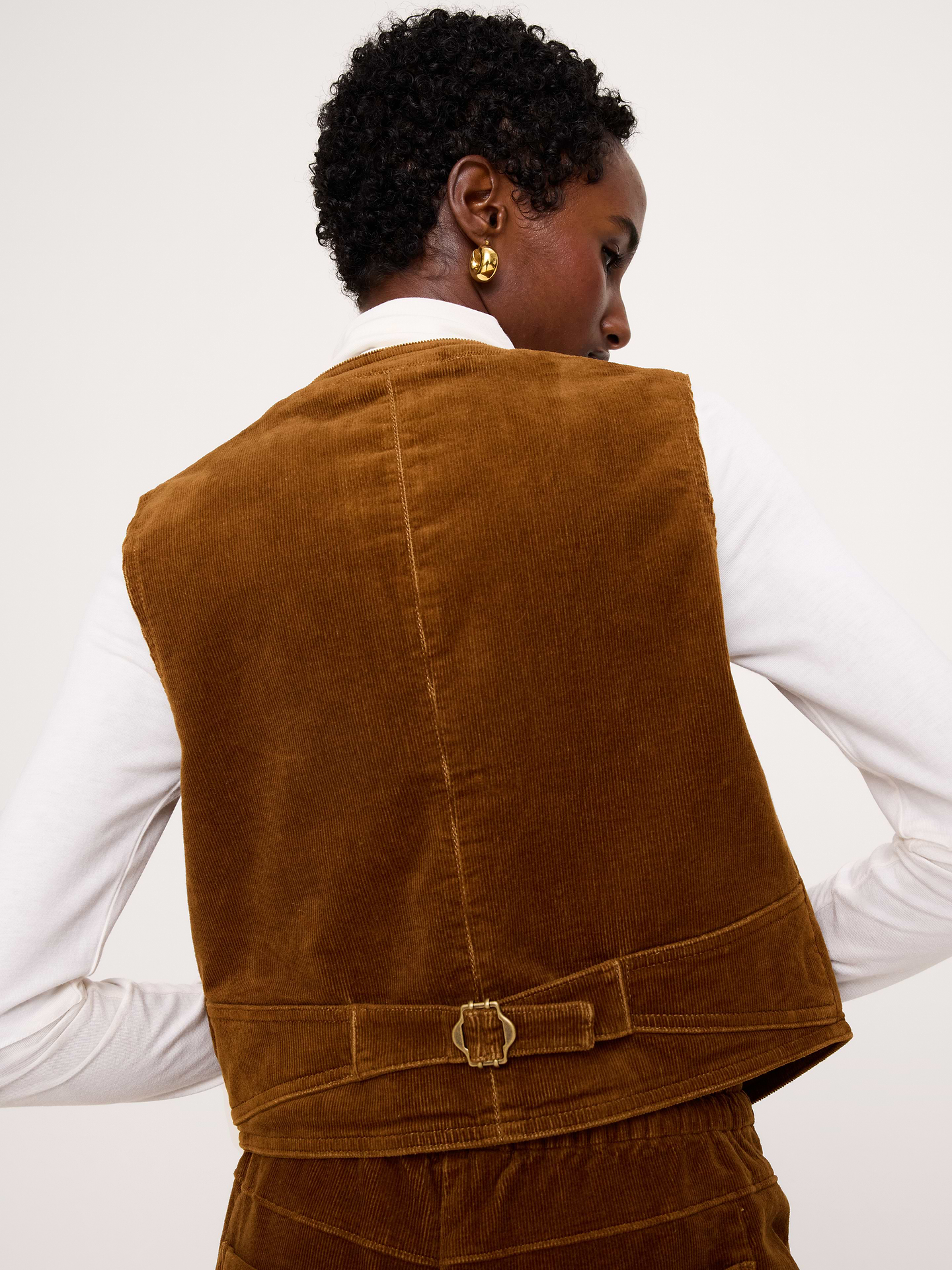 Image 3 de 8, Gilet à poche en velours côtelé