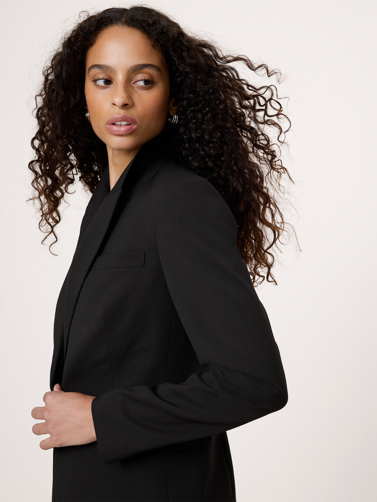Image 4 of 8, Slim Italian Lightweight Wool Blazer