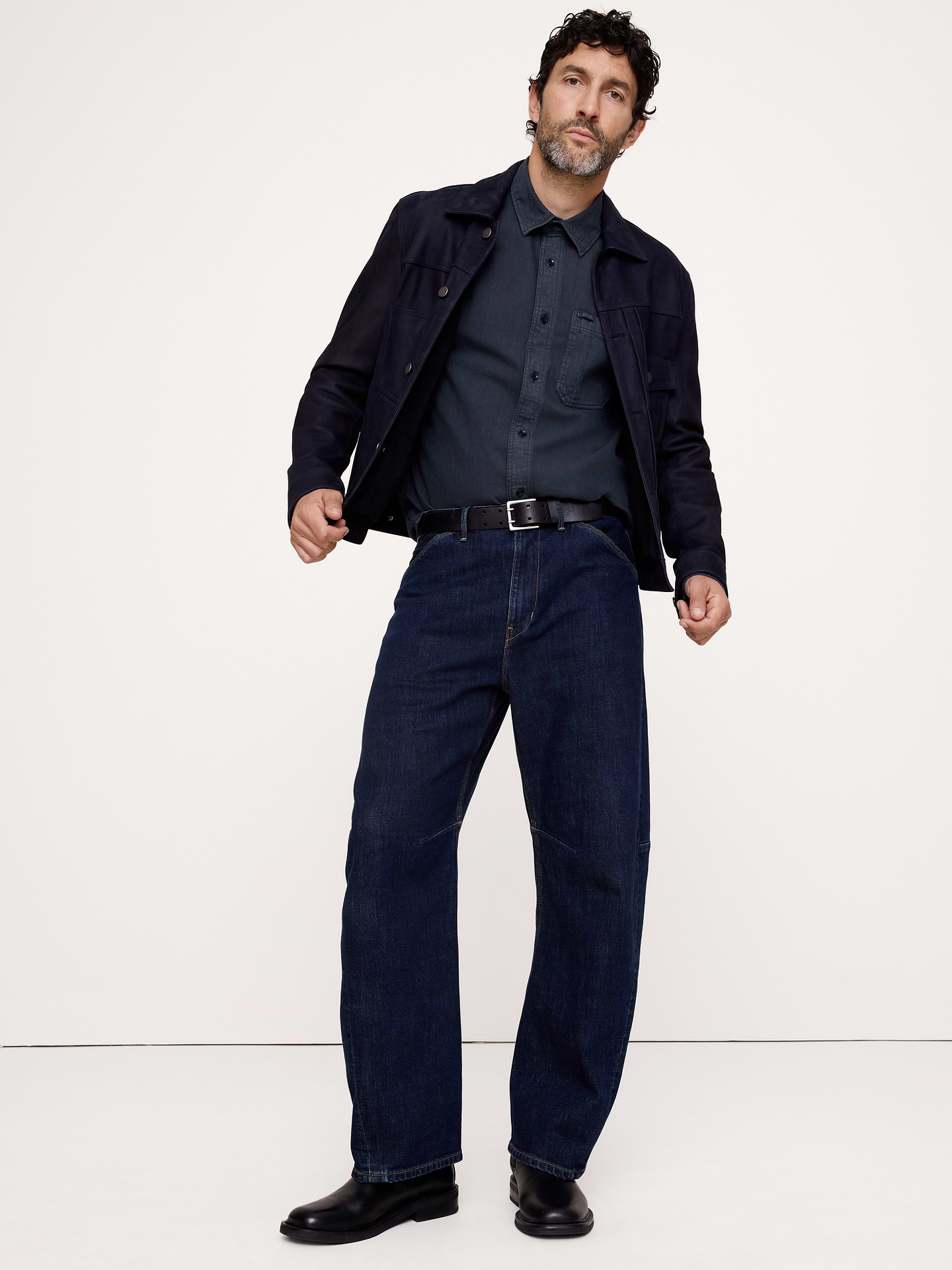 Image 5 of 7, Standard-Fit Chambray Shirt