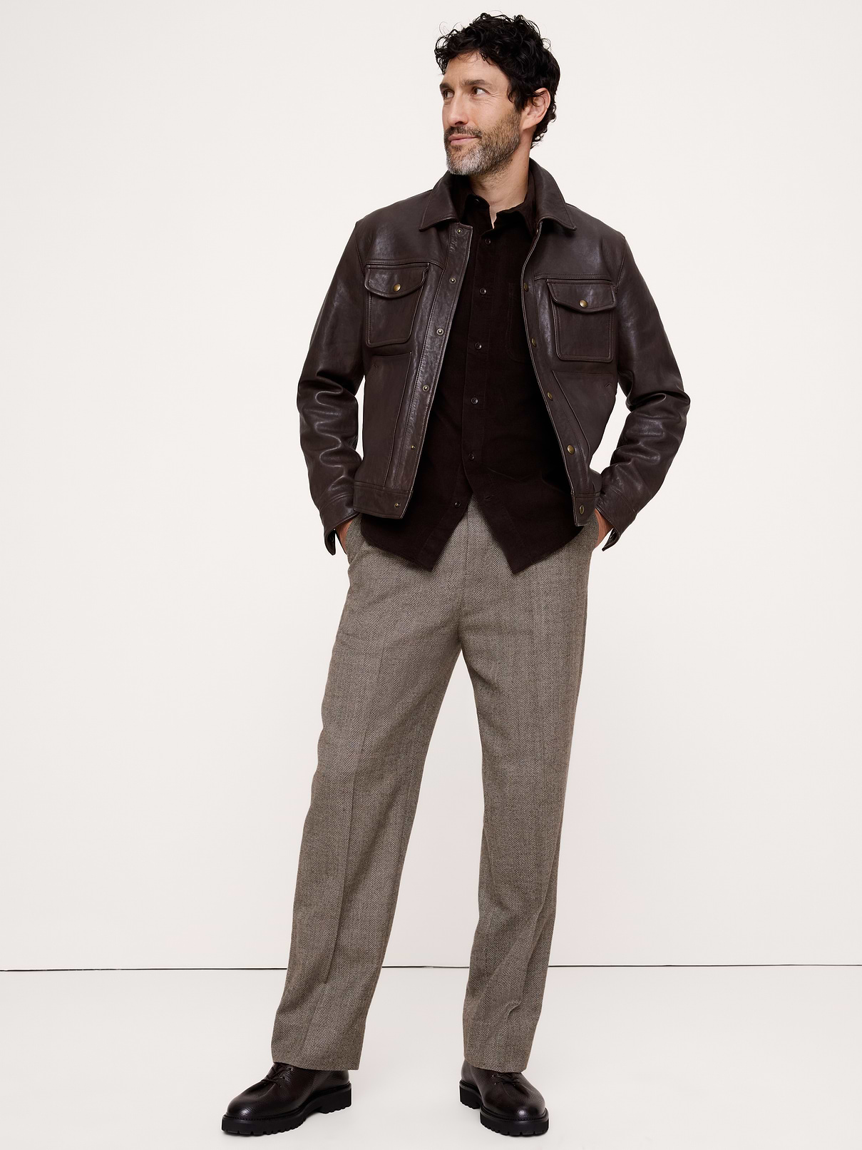 Image 8 of 8, Standard-Fit Lightweight Corduroy Shirt