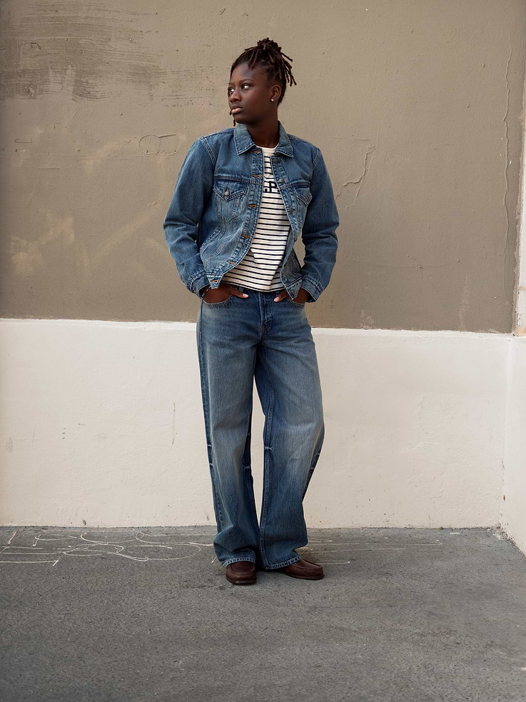Image 8 of 10, Gap × A.P.C. Low Rise ’90s Loose Jeans