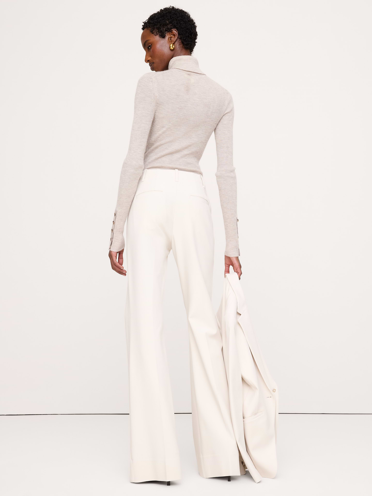Image 2 de 8, Pantalon moderne évasé à taille haute en tissu urbain extensible