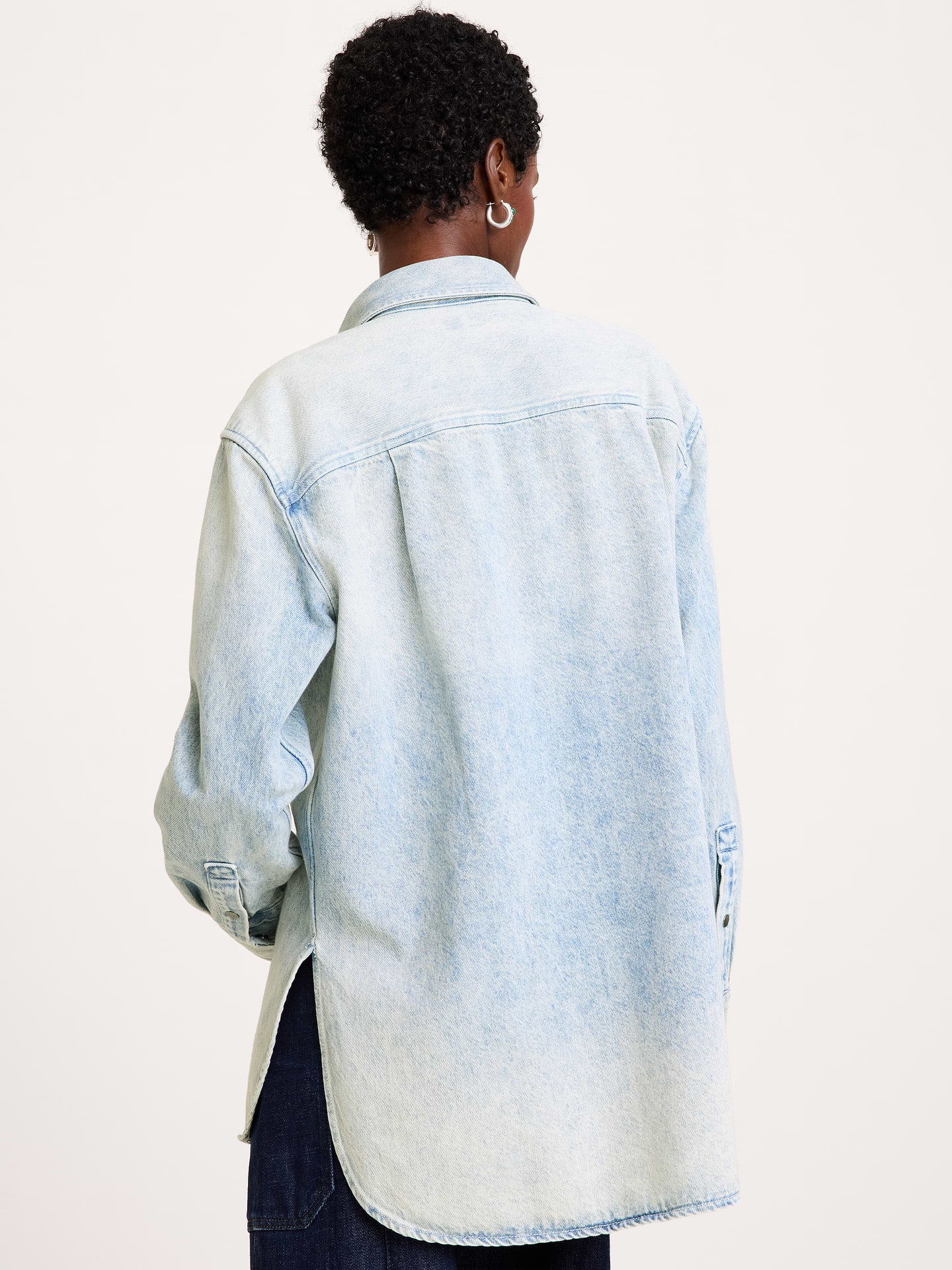 Image 4 of 6, The Oversized Denim Shirt