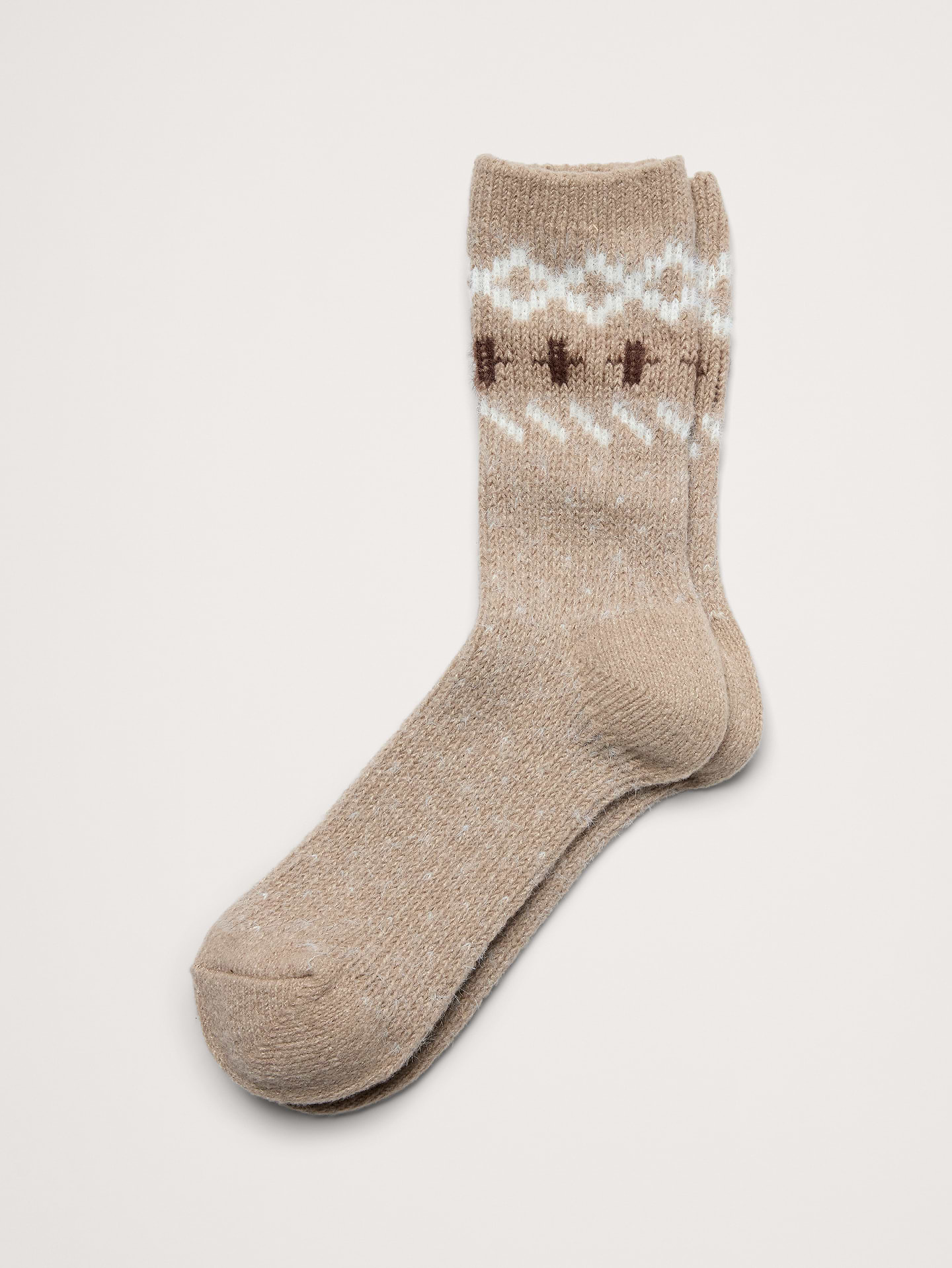 Image 1 of 1, A heritage-inspired take on the classic crew sock, featuring traditional Fair Isle motifs and a soft knit construction., Product #910031