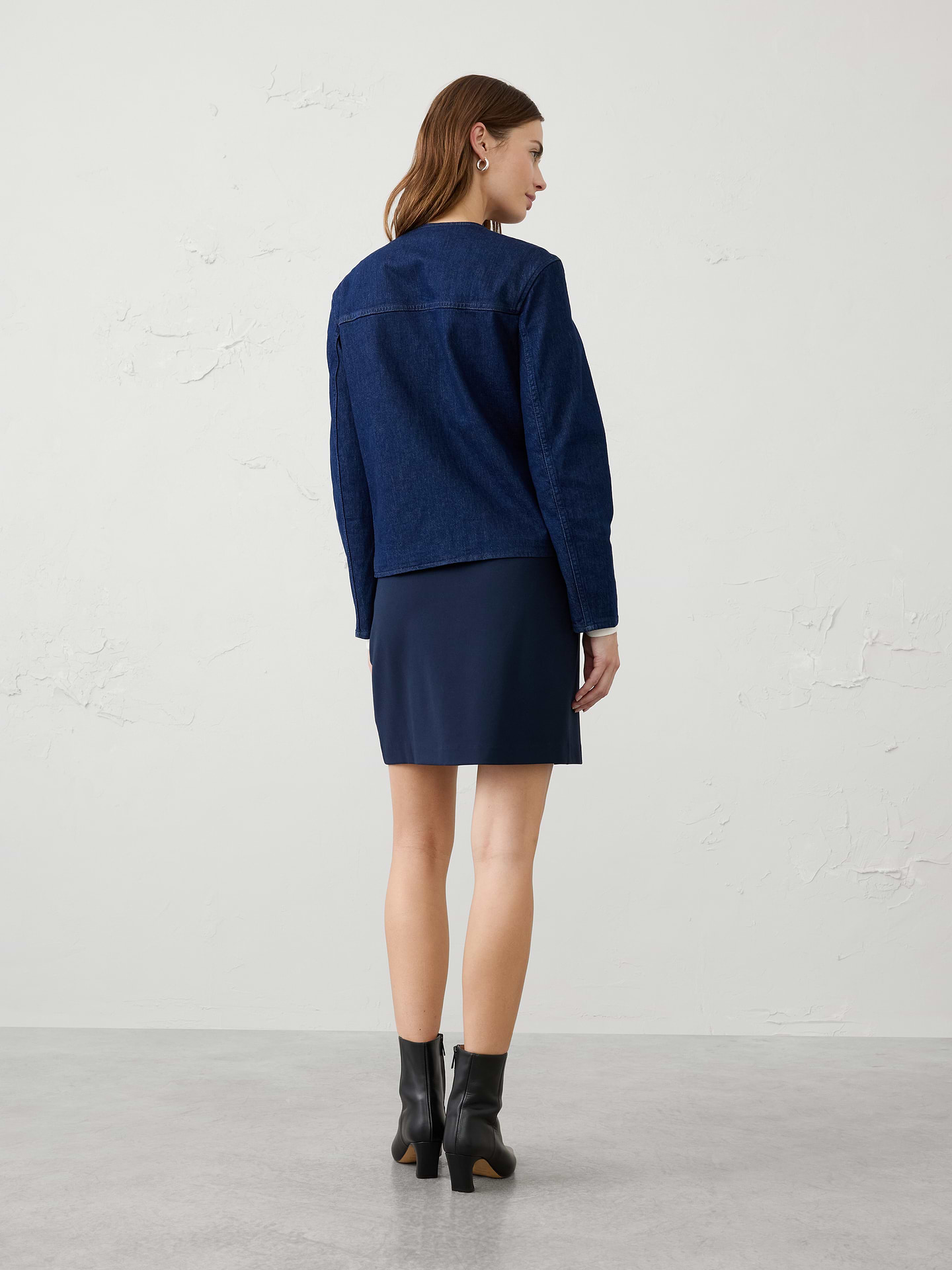 Image 2 of 8, Overlap Ponte Mini Skirt
