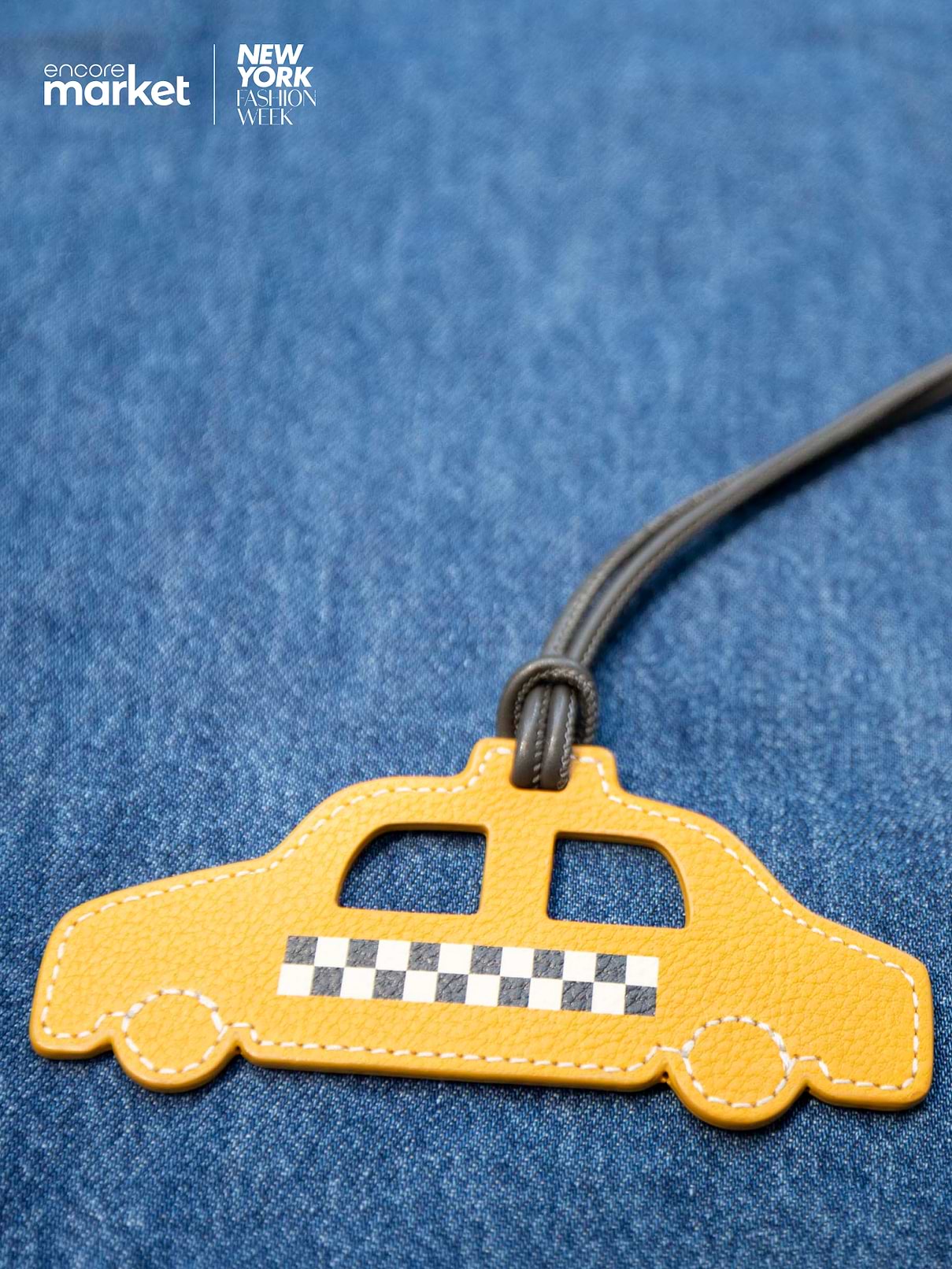 Image 2 of 2, Exclusive Gap NYC Bag Charms