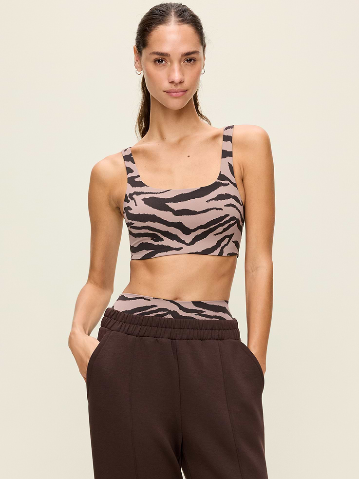 Image 8 of 8, Light Support StudioSmooth Square-Neck Sports Bra