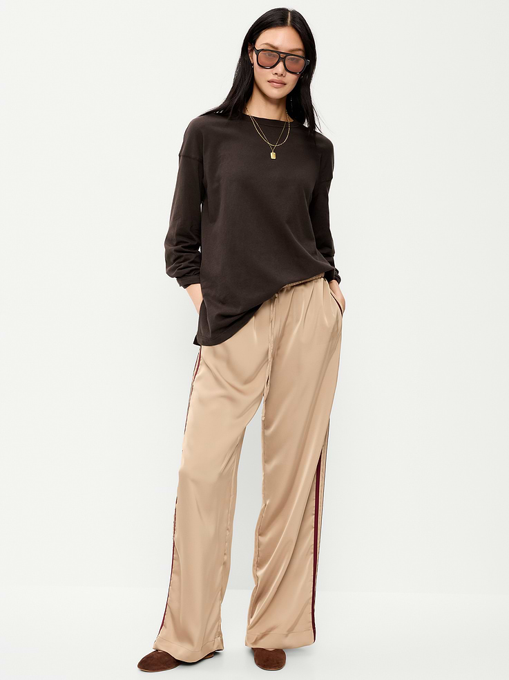 Image 3 of 4, Oversized EveryWear Long-Sleeve Tunic T-Shirt