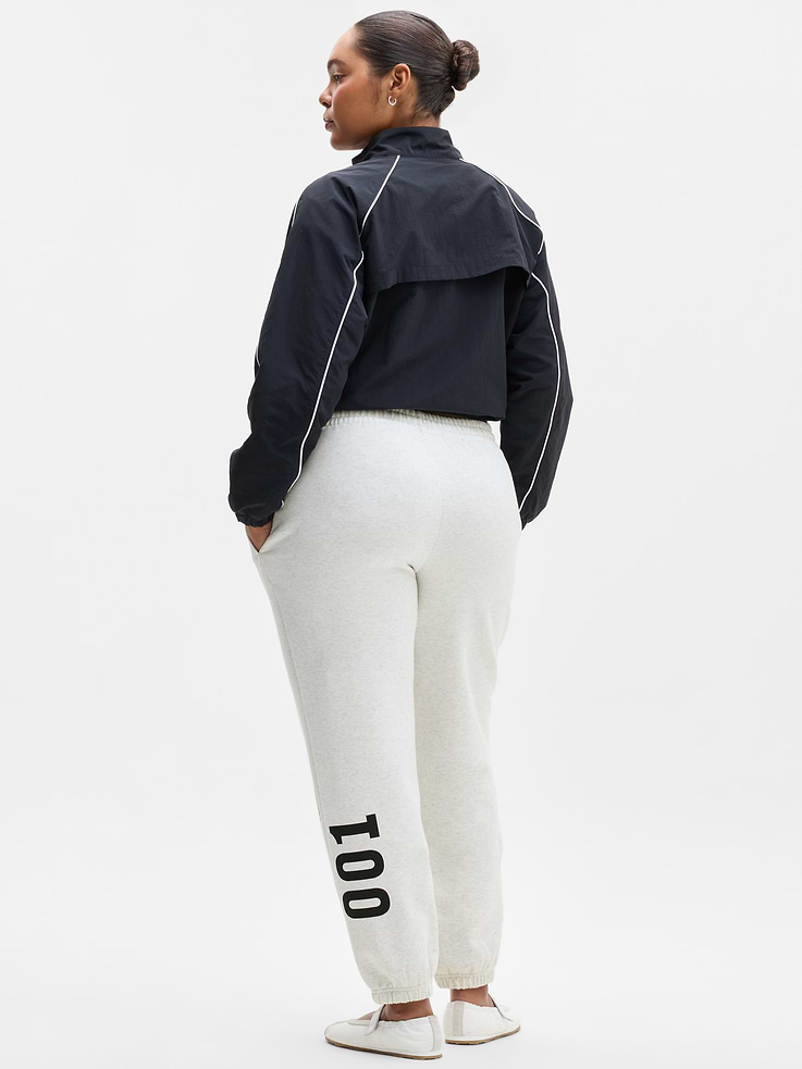Image 5 of 6, Forever Fleece Jogger Graphic 001, App exclusive