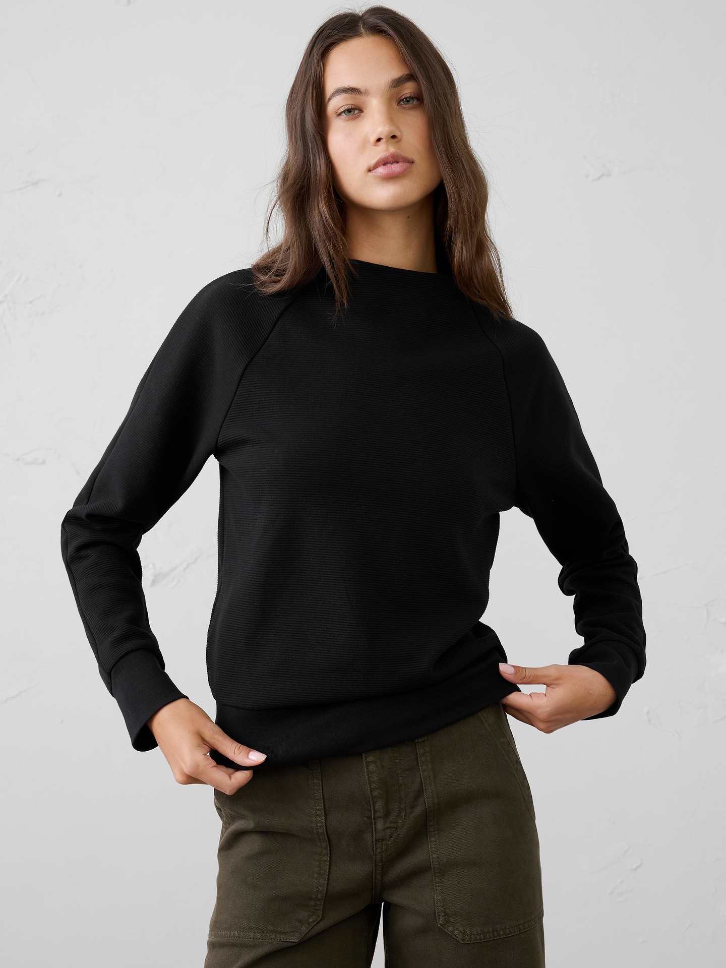 Image 1 of 4, Crafted from our signature Soft Luxe fabric, this sweatshirt delivers a buttery‑soft hand feel with irresistible comfort. Cozy and warm without feeling heavy, it’s the perfect layer for cold‑weather days and relaxed everyday wear., Mockneck collar. Long raglan sleeves., Ribbed arm cuffs and hem., Made exclusively for Banana Republic Factory., Product #1185993