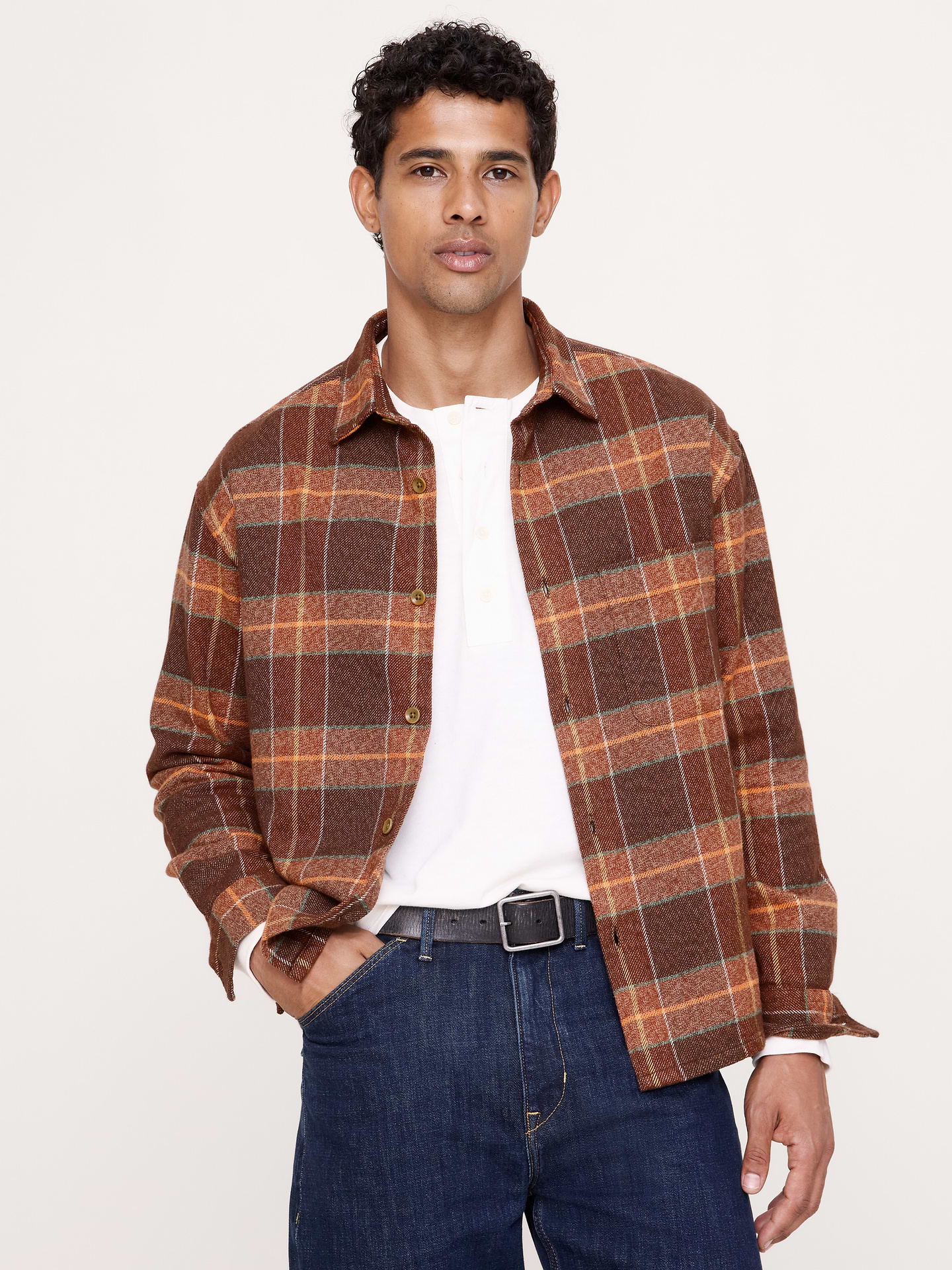 Image 1 of 5, A cold-weather essential, we love this midweight flannel shirt because it's: oh-so-soft, warm enough to layer, and made from certified organic cotton—just the way we like it., Relaxed Fit: A straight & roomy fit with a dropped shoulder seam., Spread collar with button front., Chest pocket., Straight hem., Product #906439