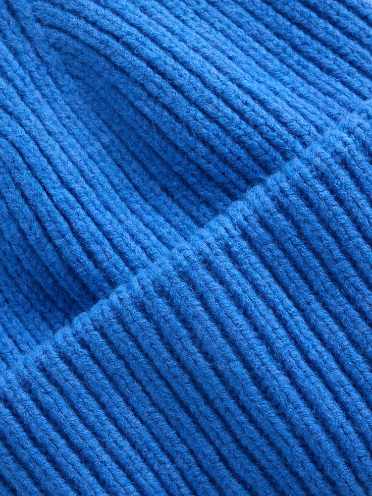Image 2 of 2, CashSoft Chunky Beanie