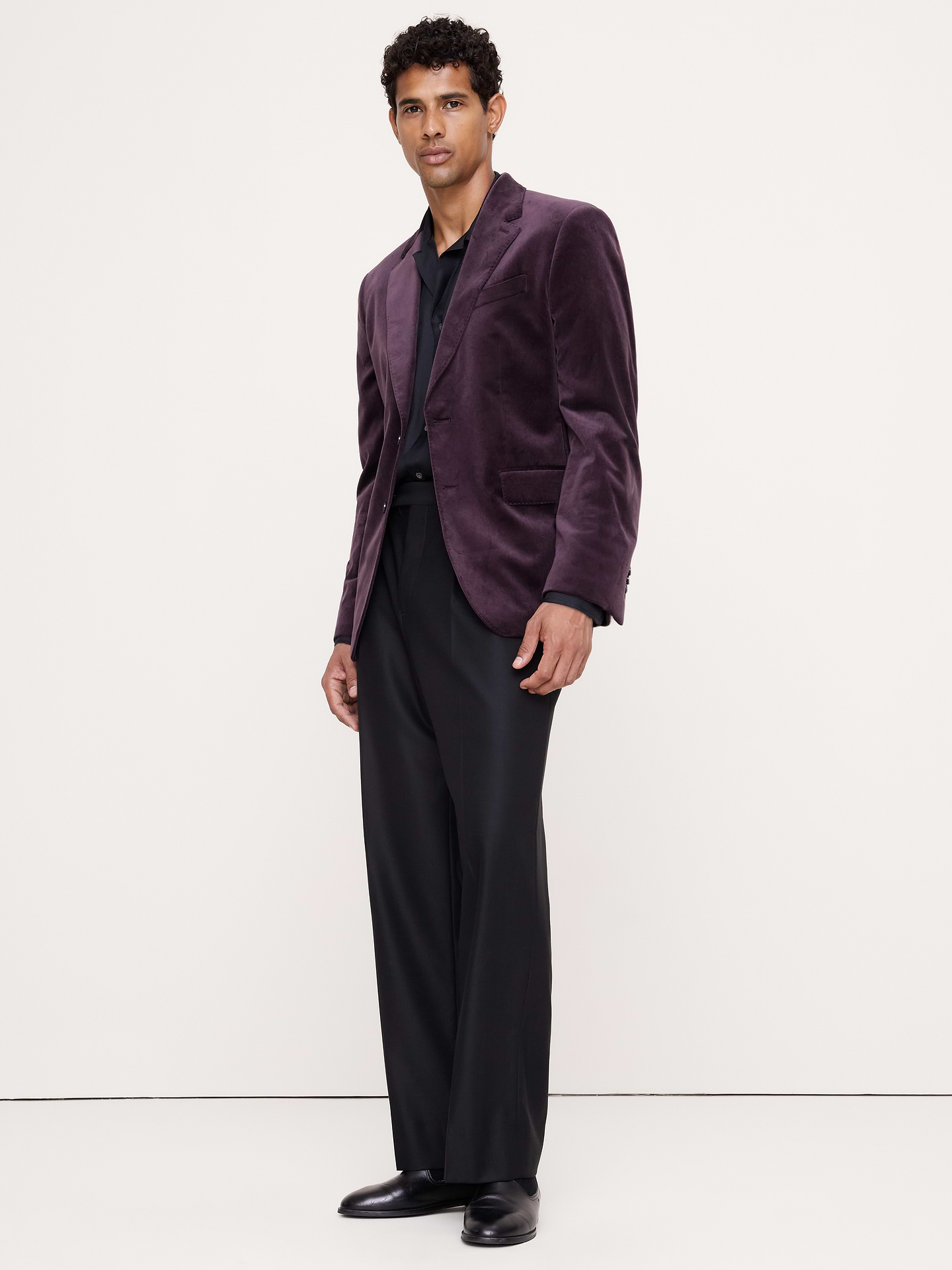 Image 3 of 5, Tailored Slim Velvet Blazer