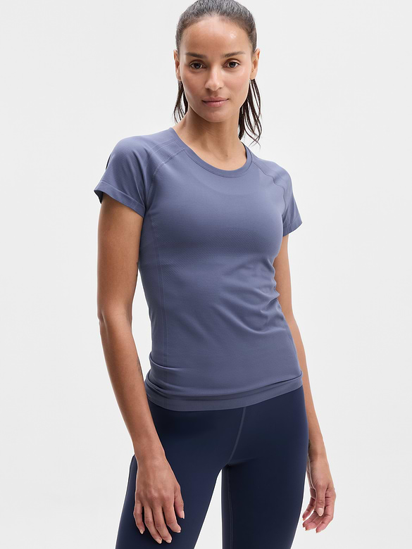 Momentum Flex Tee
