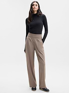 Image 1 of 3, FOR: Your workday commute and weekend travels, from meetings to meetups, FEEL: Sculptek Light fabric gives you full coverage and all-way stretch, FAVE: Two front hand pockets for on-the-go storage, Ribbed and reinforced waistband for ultimate stay-put support, Product #860874