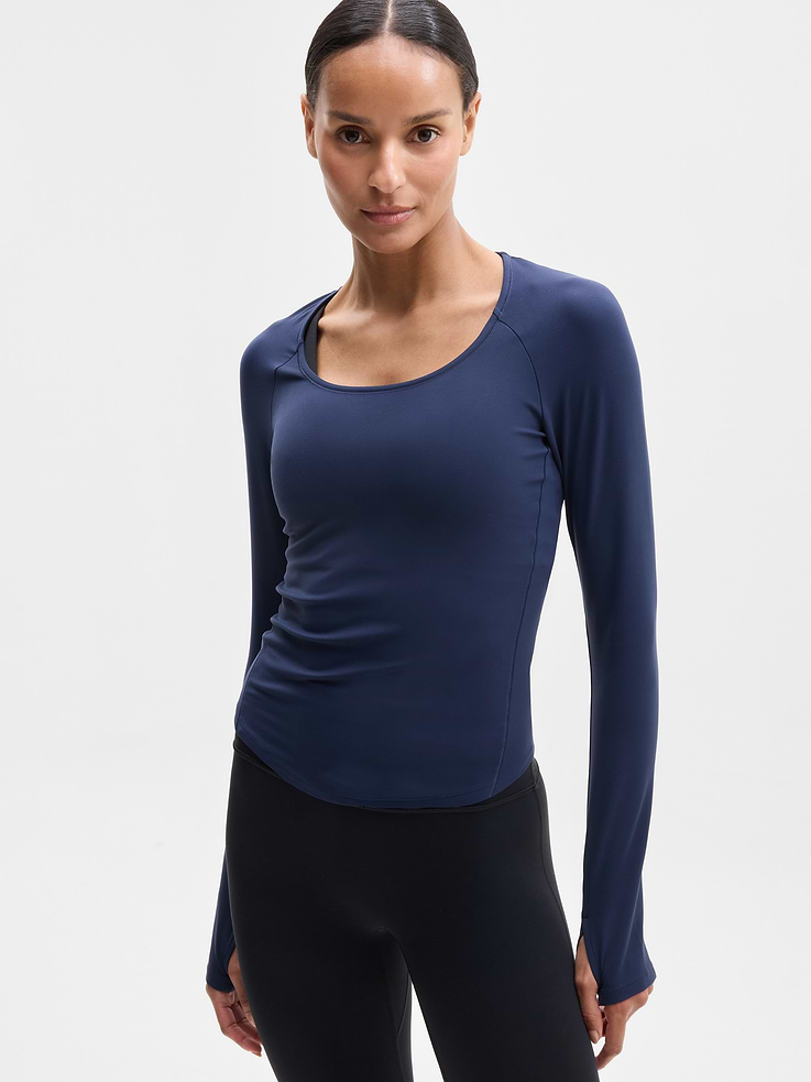 Image 1 of 6, FOR: Your yoga flow and sessions in the studio, FEEL: VitaFree fabric is our lightest-feel yoga fabric for a barely there, yet fully covered sensation, FAVE: Second-skin fabric stretches to your body and maintains its shape, Product #1178769