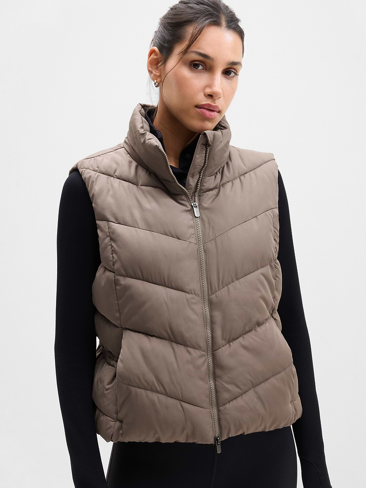 Image 1 of 7, FOR: Bundling up on your workday commute or weekend travels, from meetings to meetups, FEEL: Sleek, water-repellent shell with lofty, warm insulation, FAVE: Removable hood with adjustable cinch, Cinchable waist for a customizable fit, Product #1178720