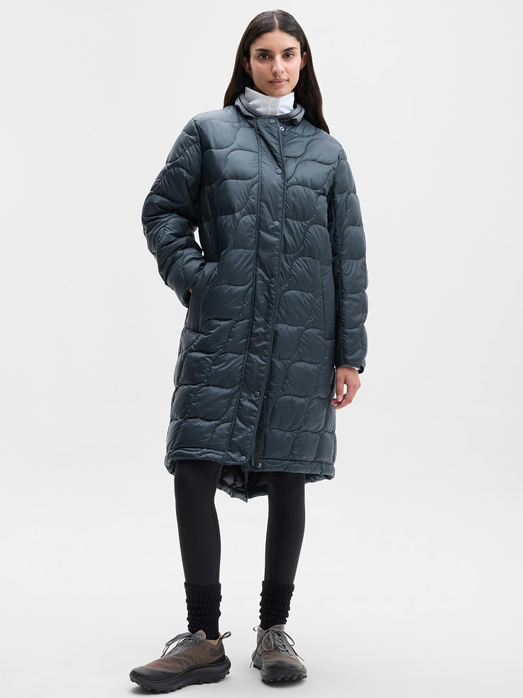 Image 1 of 6, FOR: Commuting, work, and travel, FEEL: Smooth and sleek with lightweight insulation that delivers just-right warmth, FAVE: Longer length for added warmth, Product #1179394