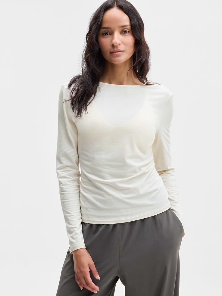 Image 1 of 5, FOR: Your workday commute and weekend travels, from meetings to meetups, FEEL: Premium-weight Stretch Cotton Blend offers breathable softness, FAVE: Infinitely versatile staple plays well with everything, every time, Product #1177551