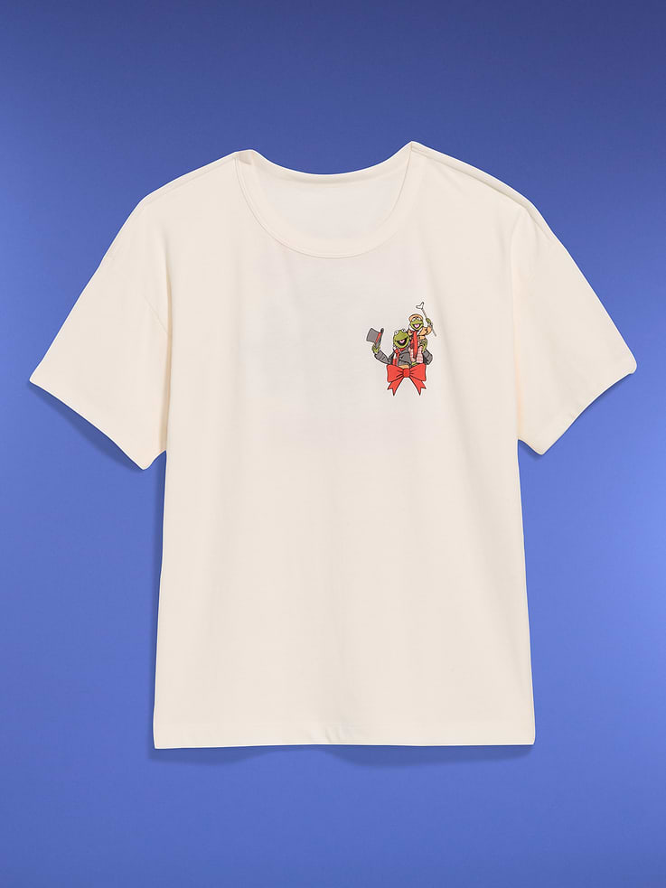 Image 3 of 7, Old Navy x Disney Muppets Oversized Graphic T-Shirt for Women, All-Access Cardmember