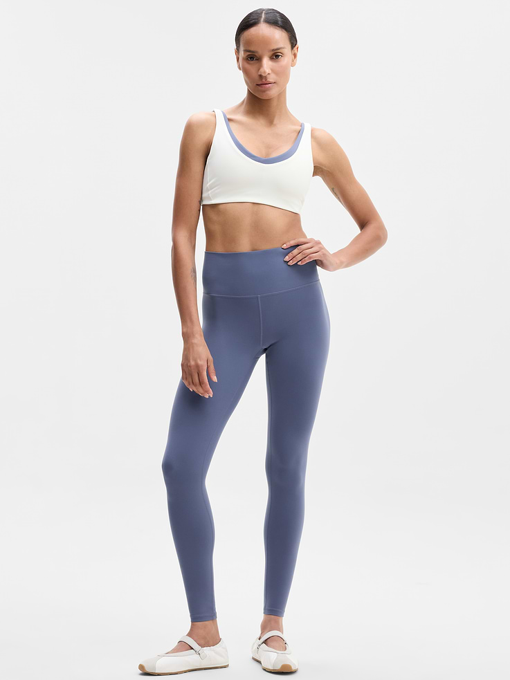 Image 1 of 4, FOR: Your yoga flow and sessions in the studio, FEEL: Powervita fabric is buttery soft with support that feels like a gentle hug, FAVE: Made with our customer-obsessed, second-skin Powervita fabric, our yoga leggings/pants are designed for your ultimate distraction-free practice, Product #1175535