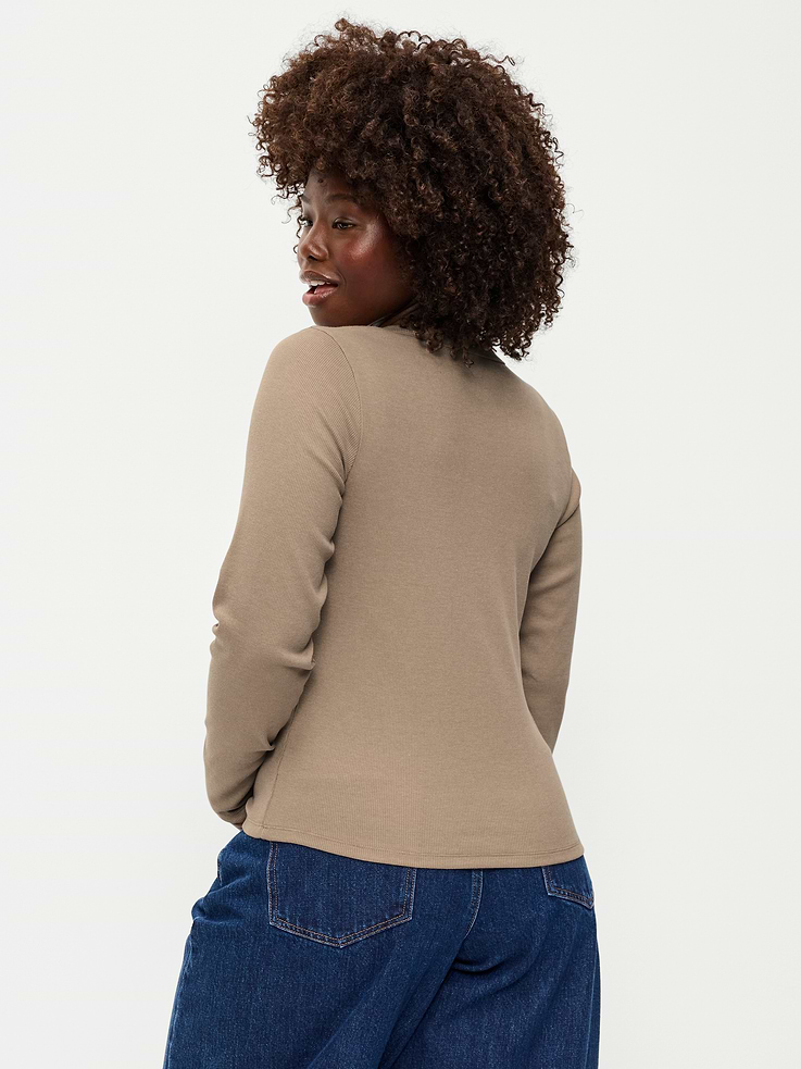 Image 4 of 6, Snug Long-Sleeve Ribbed Henley T-Shirt