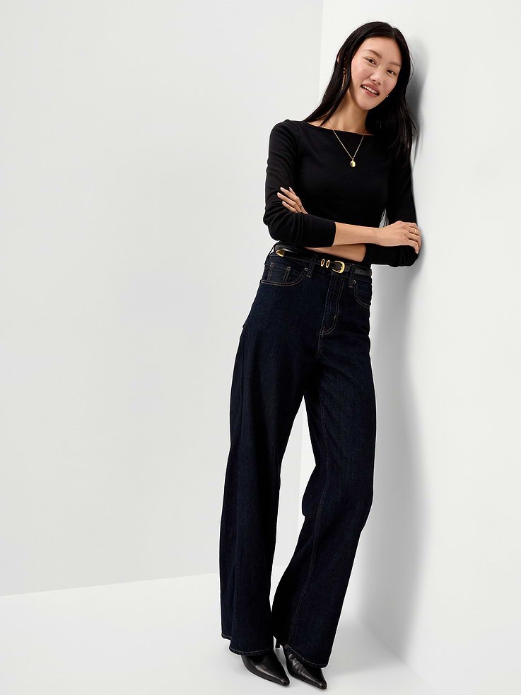 Image 3 of 8, Snug Long-Sleeve Boatneck T-Shirt