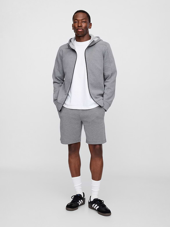 GapFit 8" Performance Shorts