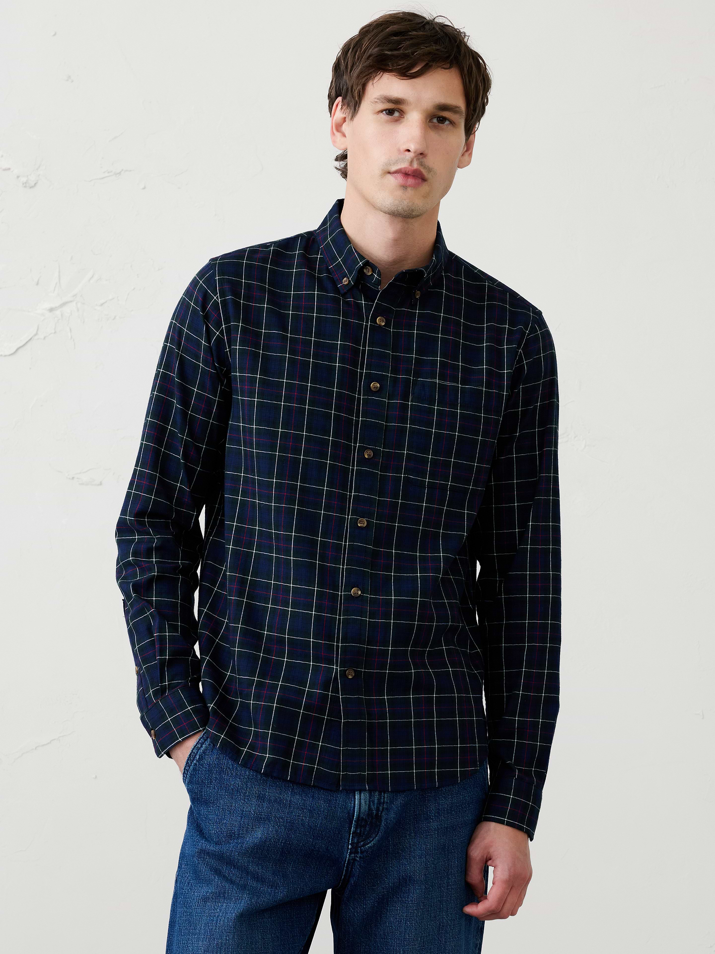 Image 1 of 7, A lightweight flannel designed for seasonal transitions, offering the softness and classic pattern of traditional flannel without the bulk. Easy to layer and versatile across a range of everyday looks., UNTUCKED: Designed with a shorter hemline to hit right at the hips., Button down collar. Long sleeves with adjustable double-button barrel cuffs and button vents., Button‑front closure., Chest pocket., Back yoke., Shirttail hem., Made exclusively for Banana Republic Factory., Product #1175888