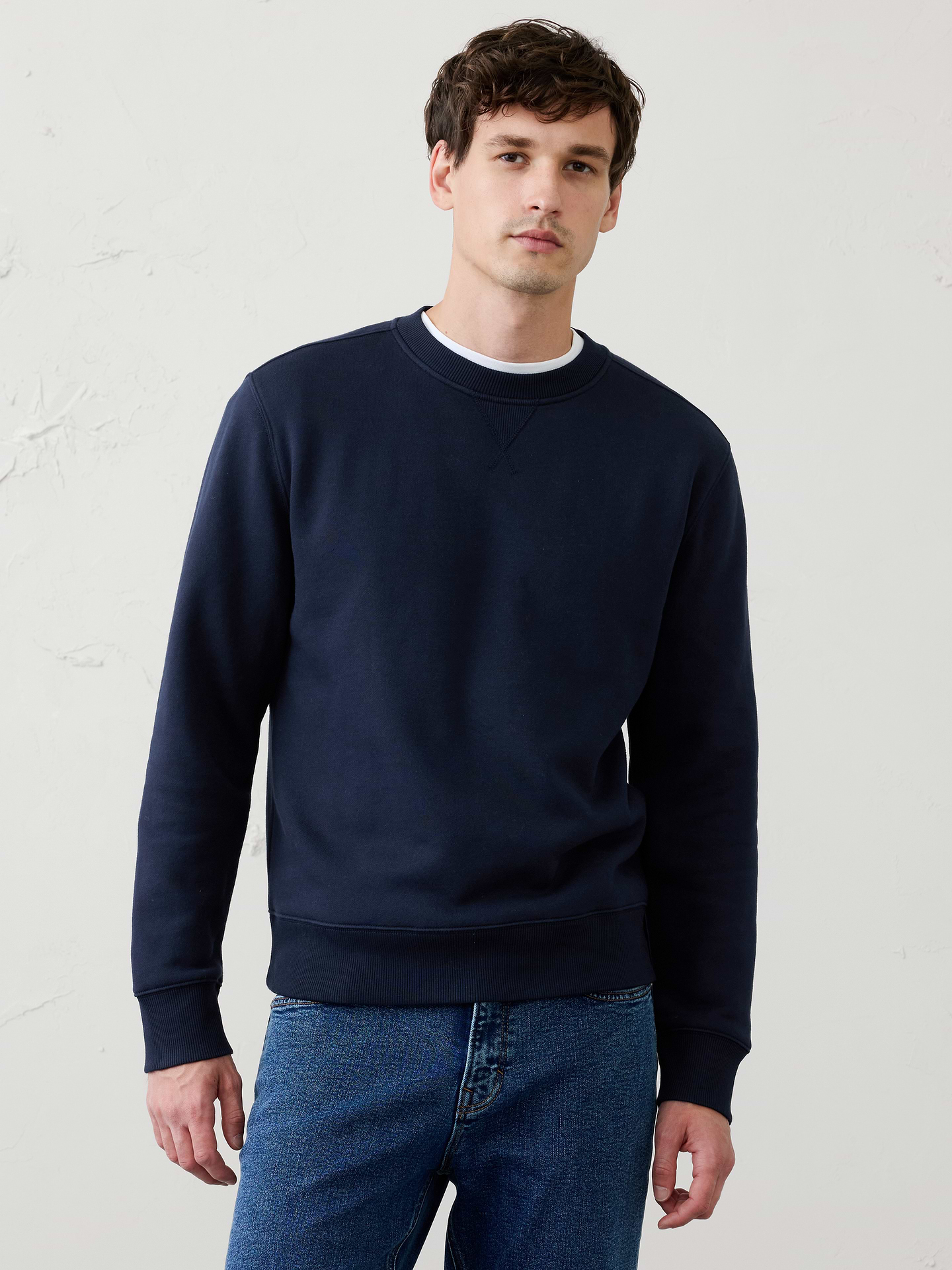 Image 1 of 7, Crafted from soft fleece that’s specially brushed for exceptional softness, this sweatshirt delivers a cozy feel inside and out., Crew neck. Long sleeves., Ribbed neck, arm cuffs and hem., Made exclusively for Banana Republic Factory., Product #1181069