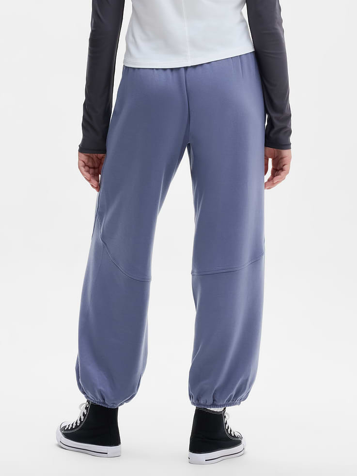 Image 3 of 4, Athleta Girl Coaster Luxe Bubble Pant