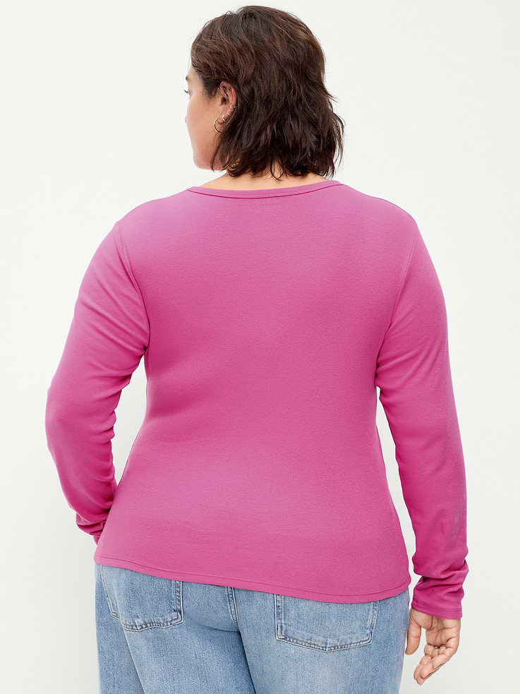 Image 8 of 8, Snug Crew-Neck Long Sleeve T-Shirt