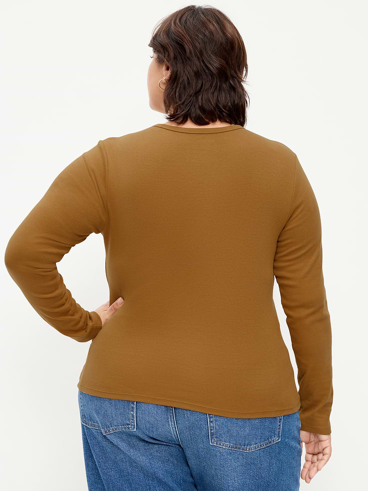 Image 8 of 8, Snug Crew-Neck Long Sleeve T-Shirt