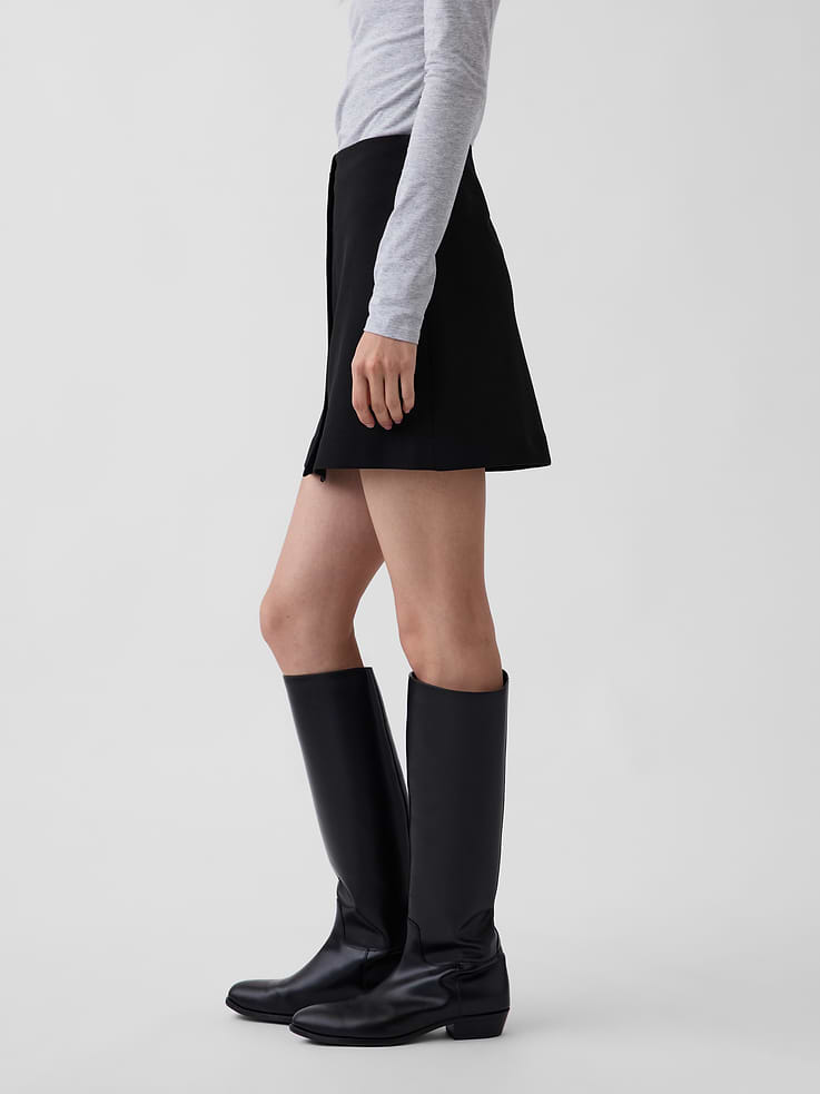 Image 3 de 7, Jupe-short courte bi-extensible à boutons-pression sur le devant