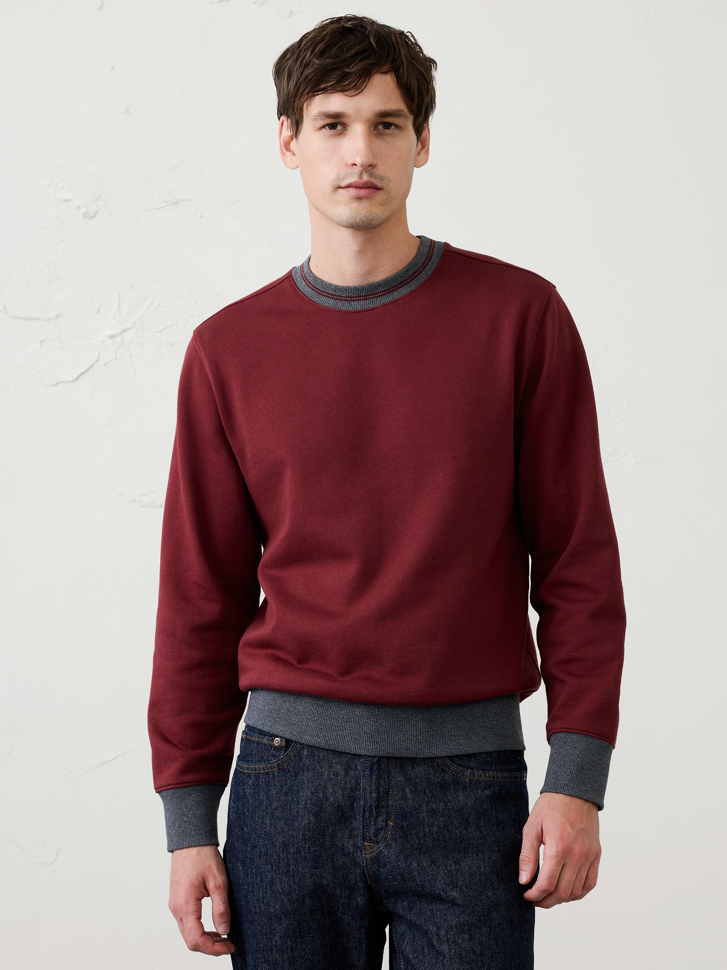 Image 1 of 3, Crafted from midweight fleece brushed for exceptional softness and warmth, this sweatshirt delivers all‑day comfort with a cozy feel. Perfect for layering or wearing on its own, it’s an easy essential for cooler weather., Crew neck. Long sleeves., Ribbed cuffs and hem., Made exclusively for Banana Republic Factory., Product #1176084