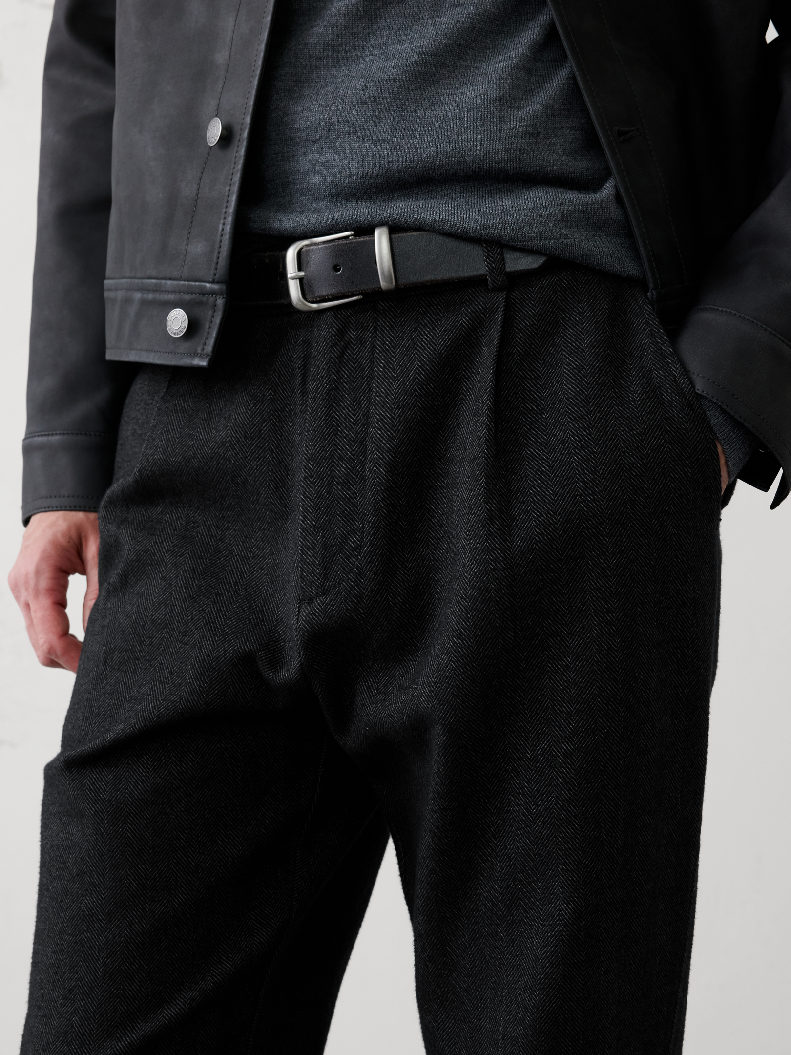 Image 6 of 6, Wide-Leg Herringbone Pleated Pant