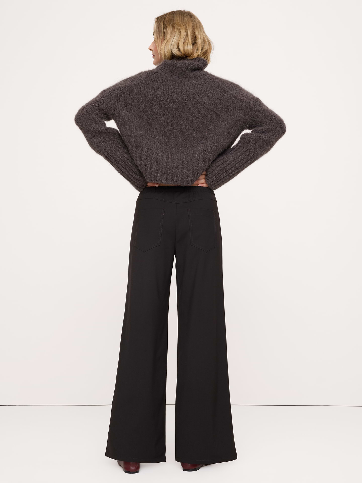 Image 3 of 7, The Studio Wide-Leg Drawstring Pant in Italian Wool.