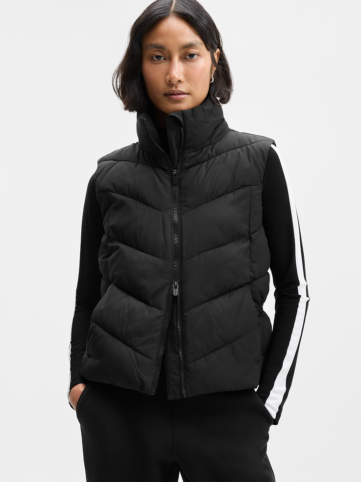 Image 1 of 7, FOR: Bundling up on your workday commute or weekend travels, from meetings to meetups, FEEL: Sleek, water-repellent shell with lofty, warm insulation, FAVE: Removable hood with adjustable cinch, Cinchable waist for a customizable fit, Product #1178720